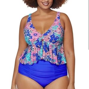 Raisins Women's Plus Size Floral Swim Top - Blue